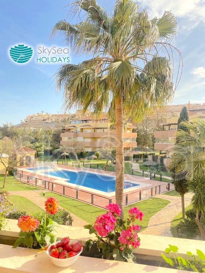 Sky Sea Holidays Mijas Costa La Cala De Mijas Bagian luar foto